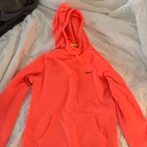 Women’s Nike sweatshirt
